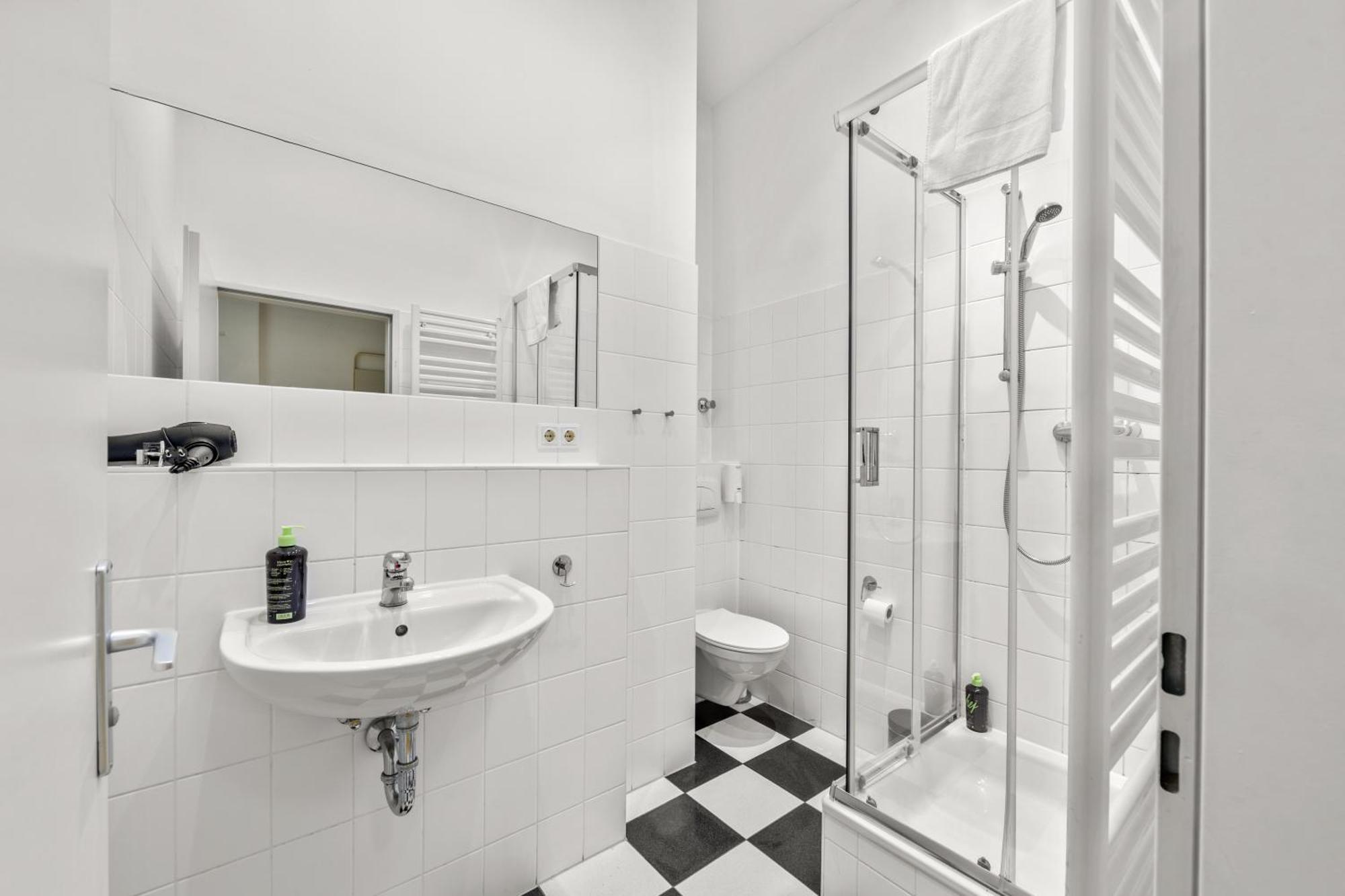 Primeflats - Apartment Leberstr 58 Berlin Schoeneberg Bagian luar foto